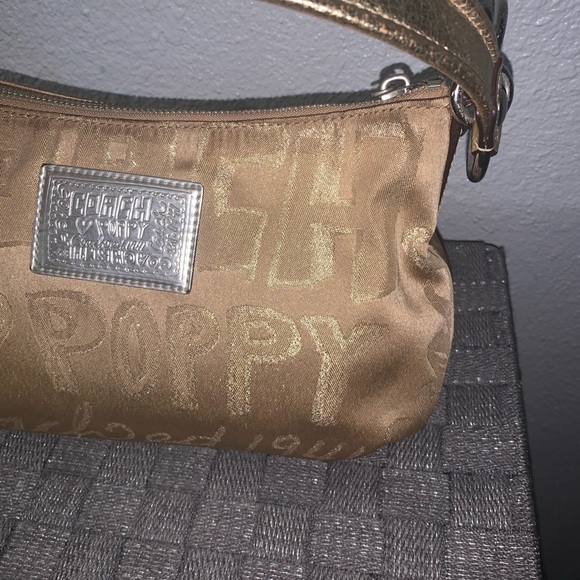 Vintage Gold Coach Poppy Shoulder Bag - Picture 10 of 13